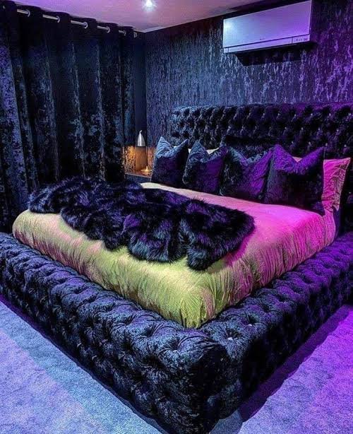 Why Does the Cloud Ambassador Panel Bed Define Heavenly Dream Beds' Premium Comfort?